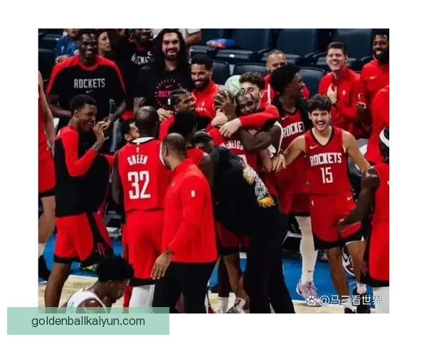 根特防守体系稳固引领球队在联赛中表现稳定